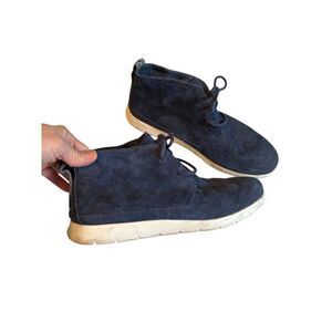 Ugg Mens Size 9 Suede Ankle Chukka Boots Navy Blue Casual Shoes